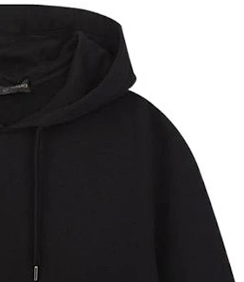 베르사체 블랙 로고 레터 프린트 드로스트링 후드티. A81512S-A234889-A1008 Sizing 베르사체 블랙 로고 레터 프린트 드로스트링 후드티. A81512S-A234889-A1008