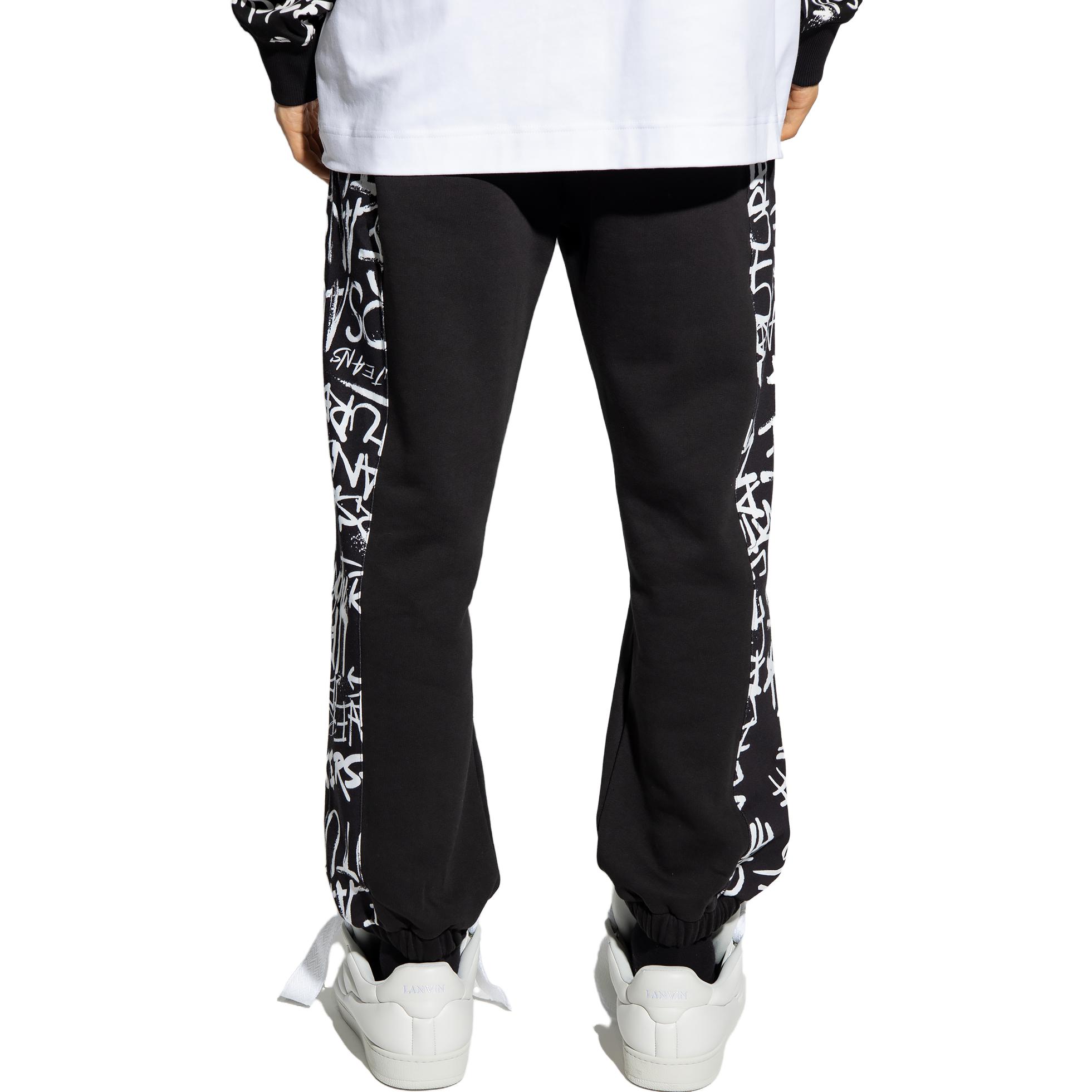 Purchase Versace  Black Letter Print Relaxed Jogger Pants with Drawstring. 75GAA316-FS093-899
