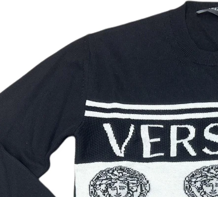 VERSACE Suéter Negro con Estampado de Logo en el Pecho 1002719-1A01993-BG1B000 Purchase VERSACE Suéter Negro con Estampado de Logo en el Pecho 1002719-1A01993-BG1B000