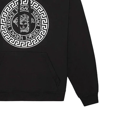 VERSACE Hoodie Sweatshirt Hitam Medusa Letter Print. A89514S-A234889-2B150 Sizing VERSACE Hoodie Sweatshirt Hitam Medusa Letter Print. A89514S-A234889-2B150