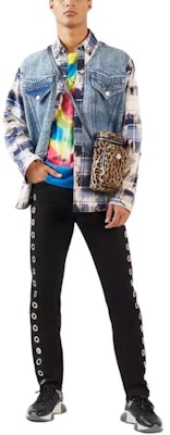 VERSACE 黑色戒環修身休閒牛仔褲 A86007-A232938-A8008 Shop VERSACE 黑色戒環修身休閒牛仔褲 A86007-A232938-A8008