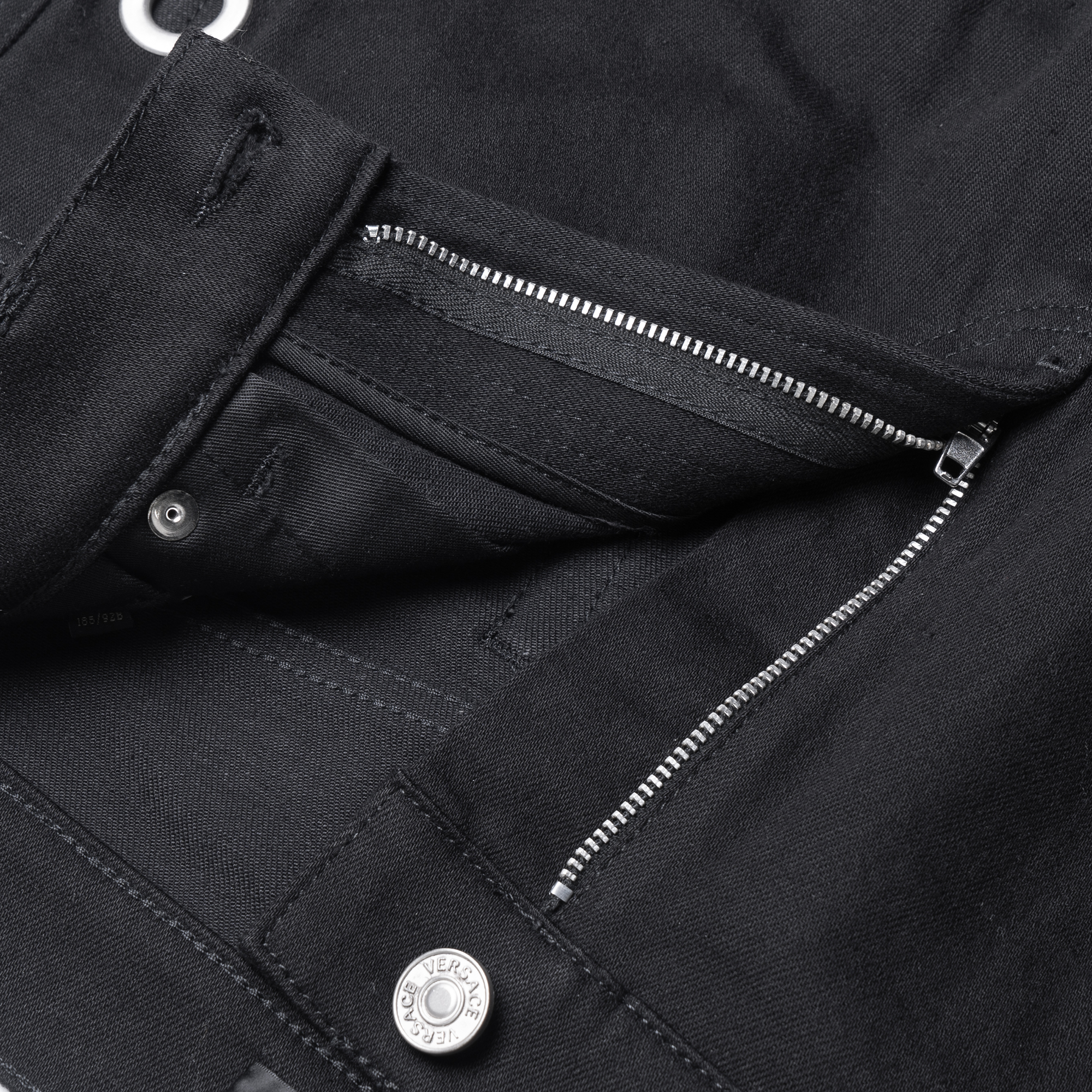 Cheap VERSACE 黑色戒環修身休閒牛仔褲 A86007-A232938-A8008