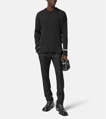 베르사체 블랙 솔리드 크루넥 긴팔 니트 스웨터 캐주얼 1011790-1A08069-1B000 Lookbook 베르사체 블랙 솔리드 크루넥 긴팔 니트 스웨터 캐주얼 1011790-1A08069-1B000