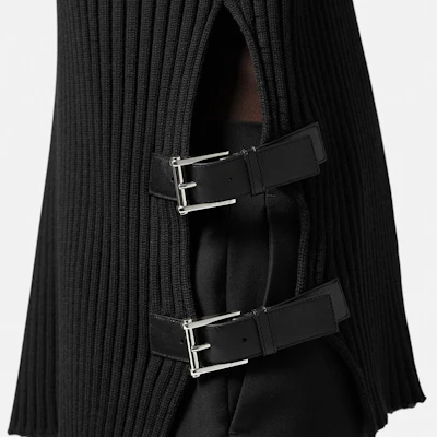 베르사체 블랙 솔리드 크루넥 긴팔 니트 스웨터 캐주얼 1011790-1A08069-1B000 Details for 베르사체 블랙 솔리드 크루넥 긴팔 니트 스웨터 캐주얼 1011790-1A08069-1B000