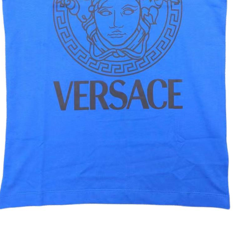 Shop VERSACE 藍色標誌圖案印花圓領T恤 A89497S-A230901-2UB80
