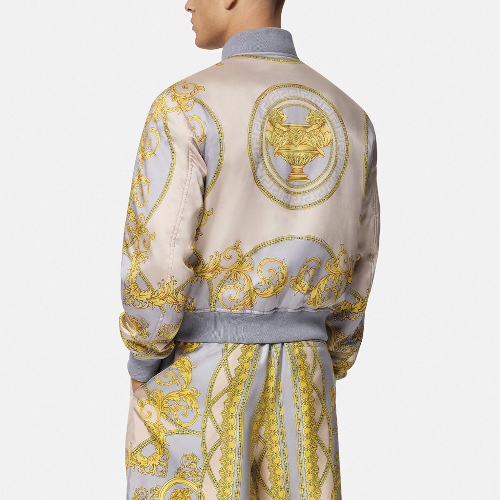 VERSACE  Graphic Print Cotton Jacket with Baseball Collar - Gray 1016249-1A11388-5E350 圖 5