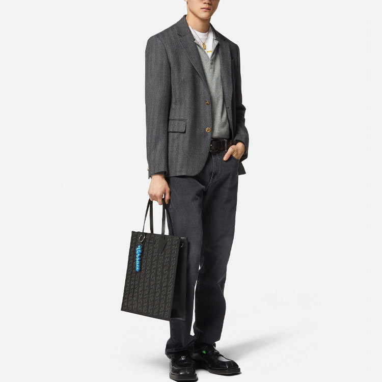 VERSACE  Grey Knit Cashmere Sweater with Solid Color Studded Design 1007986-1A05525-1E100 圖 5