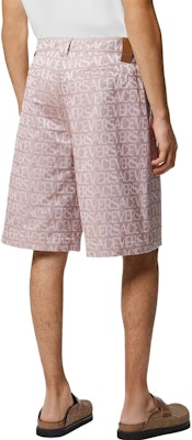 VERSACE Jacquard Bermuda Shorts Pink SS23 Casual Wear. 1009931-1A07734-2PL50 Purchase VERSACE Jacquard Bermuda Shorts Pink SS23 Casual Wear. 1009931-1A07734-2PL50