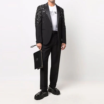 VERSACE Logo Print Short Sleeve Crewneck T-Shirt - White Casual Tee 1003906-1A02800-1W000 Shop VERSACE Logo Print Short Sleeve Crewneck T-Shirt - White Casual Tee 1003906-1A02800-1W000