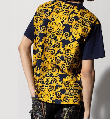 VERSACE 全版印花黑色圓領T恤 B3GWA7R1S0155 Purchase VERSACE 全版印花黑色圓領T恤 B3GWA7R1S0155