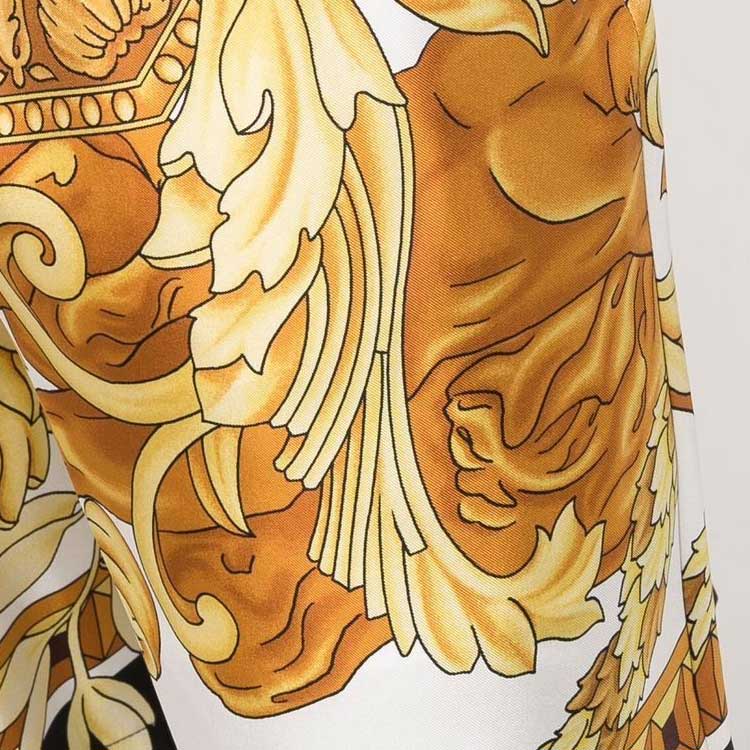 Details for 范思哲 巴洛克印花弹力腰膝长短裤 多色 A864321-A00950-5U050