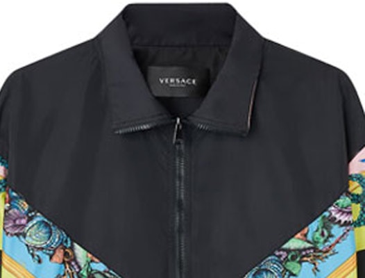 范思哲黑色印花拉链夹克配翻领. A89028-1F00977-5Y010 Details for 范思哲黑色印花拉链夹克配翻领. A89028-1F00977-5Y010