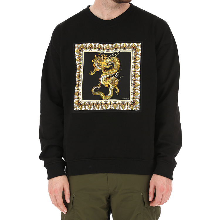 Lookbook VERSACE 黑色印花宽松圆领卫衣 A83533-A228146-A008