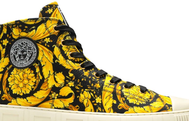 Versace Canvas Tinggi 'Cetakan Barocco - Hitam Emas' DSU8403-DTE4G_5W08V Order Versace Canvas Tinggi 'Cetakan Barocco - Hitam Emas' DSU8403-DTE4G_5W08V