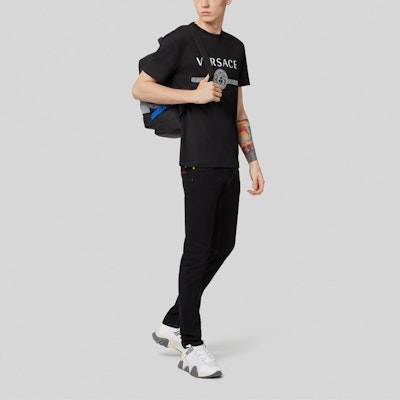VERSACE 經典 Medusa 標誌黑色男款短袖T恤 A87573-A228806-A1008 Purchase VERSACE 經典 Medusa 標誌黑色男款短袖T恤 A87573-A228806-A1008