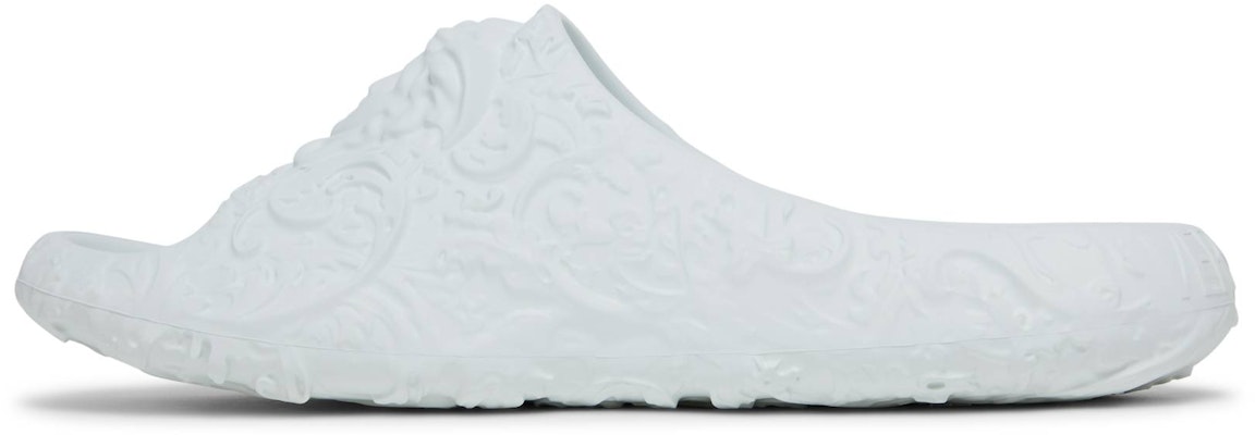 ヴェルサーチェ ディメンション プールスライド (グレー) 1005746-1A03446-1W000 Lookbook ヴェルサーチェ ディメンション プールスライド (グレー) 1005746-1A03446-1W000