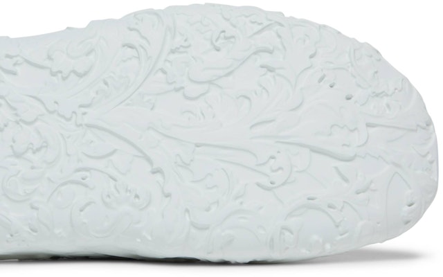 ヴェルサーチェ ディメンション プールスライド (グレー) 1005746-1A03446-1W000 Purchase ヴェルサーチェ ディメンション プールスライド (グレー) 1005746-1A03446-1W000