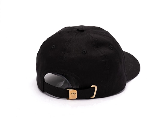 Versace Gorra Béisbol Negra Unisex con Logo Bordado Estilo Pareja. 10126931A081032B150 Lookbook Versace Gorra Béisbol Negra Unisex con Logo Bordado Estilo Pareja. 10126931A081032B150