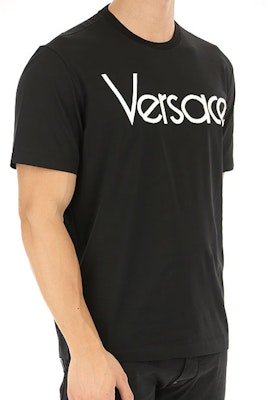 VERSACE Embroidered Logo Black Crewneck T-Shirt for Men A79331-A201952-A99C Sizing VERSACE Embroidered Logo Black Crewneck T-Shirt for Men A79331-A201952-A99C