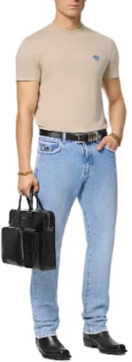 Versace 刺繡 logo 寬鬆版型圓領 T 恤 米色 1008481-1A08489-1KF90 Lookbook Versace 刺繡 logo 寬鬆版型圓領 T 恤 米色 1008481-1A08489-1KF90