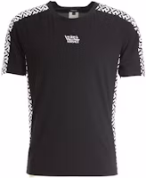 Order VERSACE FW22 Black Letter Crewneck Short Sleeve T-Shirt 10046811-A03229-2W020