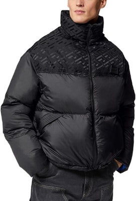 ヴェルサーチ FW22 ブラックロゴ ハイネック ジッパー パファージャケット. 1007464-1A06182-1B000 Purchase ヴェルサーチ FW22 ブラックロゴ ハイネック ジッパー パファージャケット. 1007464-1A06182-1B000