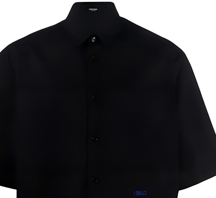 VERSACE FW22 Kemeja Hitam Lengan Pendek Dengan Sulaman Logo Warna Solid. 1006366-1A04341-1B000 Details for VERSACE FW22 Kemeja Hitam Lengan Pendek Dengan Sulaman Logo Warna Solid. 1006366-1A04341-1B000