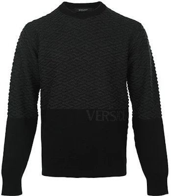 VERSACE FW22 Grey Knit Pullover Wool Sweater. 1005942-1A04073-1B000 Buy VERSACE FW22 Grey Knit Pullover Wool Sweater. 1005942-1A04073-1B000