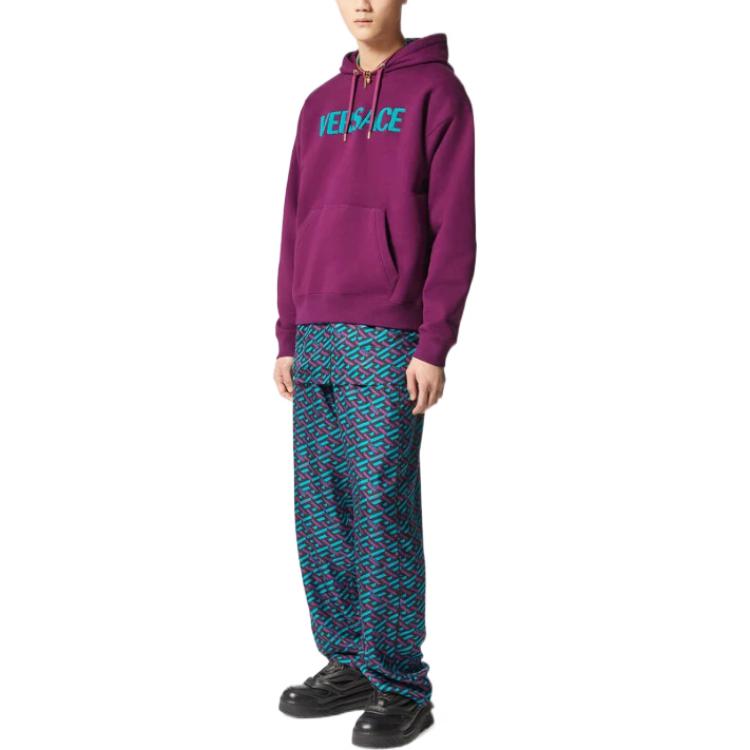 Purchase ヴェルサーチ FW22 パープルレッドフーディー レターロゴプリント入り. 1006975-1A04511-1LA50