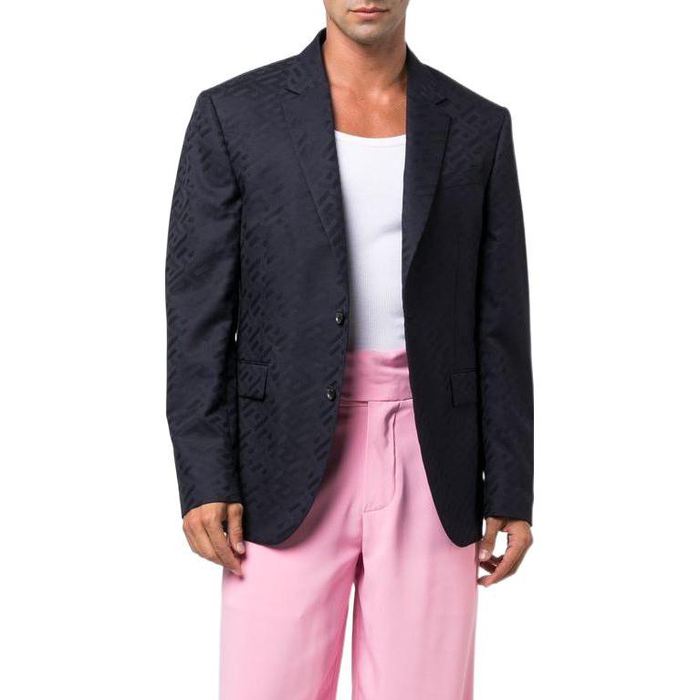 Lookbook 베르사체 FW22 싱글 브레스티드 솔리드 블루 블레이저. 1006009-1A04315-1U610