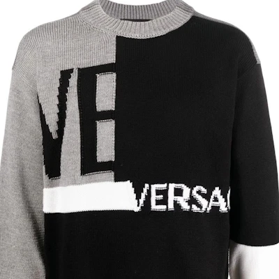 VERSACE FW22 Logo Intarsia Crewneck Sweater Wol Hitam 1005715-1A04088-2B070 Cheap VERSACE FW22 Logo Intarsia Crewneck Sweater Wol Hitam 1005715-1A04088-2B070