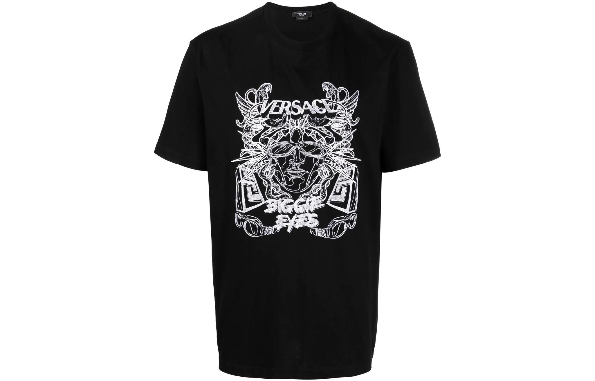 VERSACE FW22 Medusa Print Black Crewneck Short Sleeve T-Shirt for Men. 1006431-1A04393-1B000