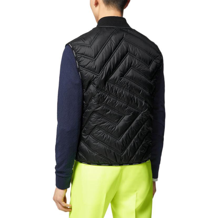 Purchase VERSACE FW22 Rompi Tanpa Lengan Quilted Hitam 1007460-1A05282-1B000