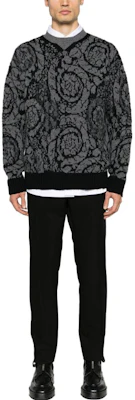 VERSACE FW23 Black Floral Pattern Knit Pullover Sweater 1013400-1A09516-1B000 Lookbook VERSACE FW23 Black Floral Pattern Knit Pullover Sweater 1013400-1A09516-1B000