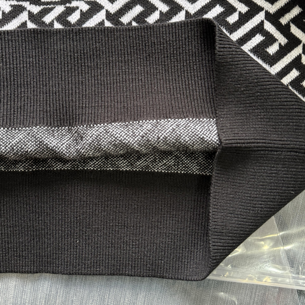Details for VERSACE FW23  Black Knit Pullover Sweater with Graphic Print. 1012024-1A07316-2B020