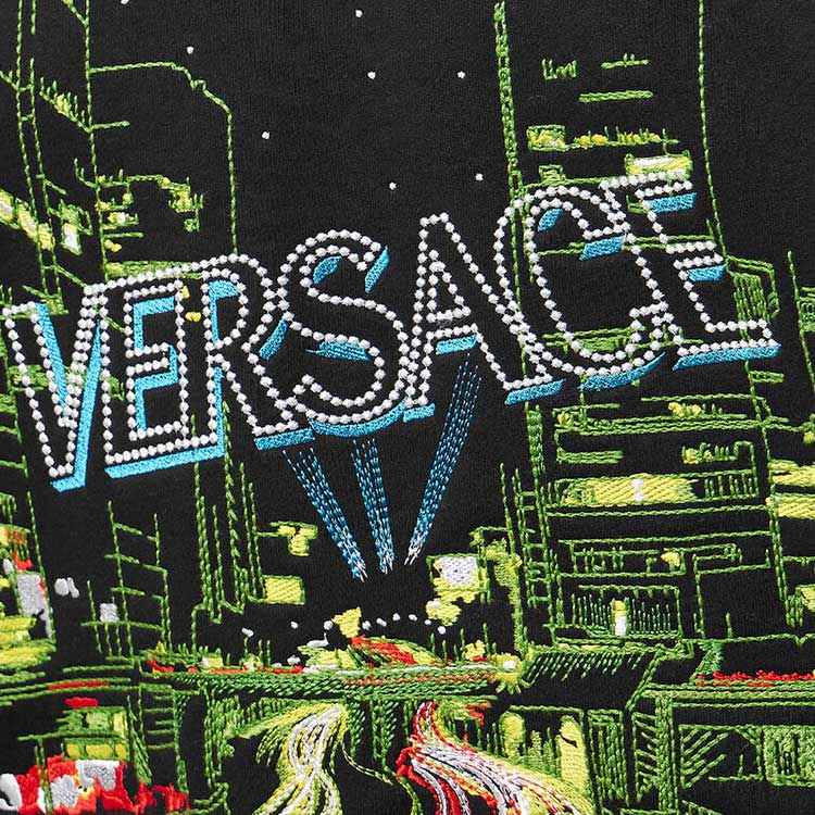 Details for 베르사체 FW23 블랙 로고 자수 집업 후디. 1012556-1A09046-1B000