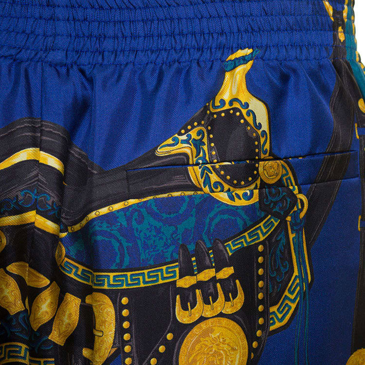 Shop VERSACE FW23  Colorblock Print Mid-Rise Straight Casual Shorts Blue 1002476-1A07425-5U180