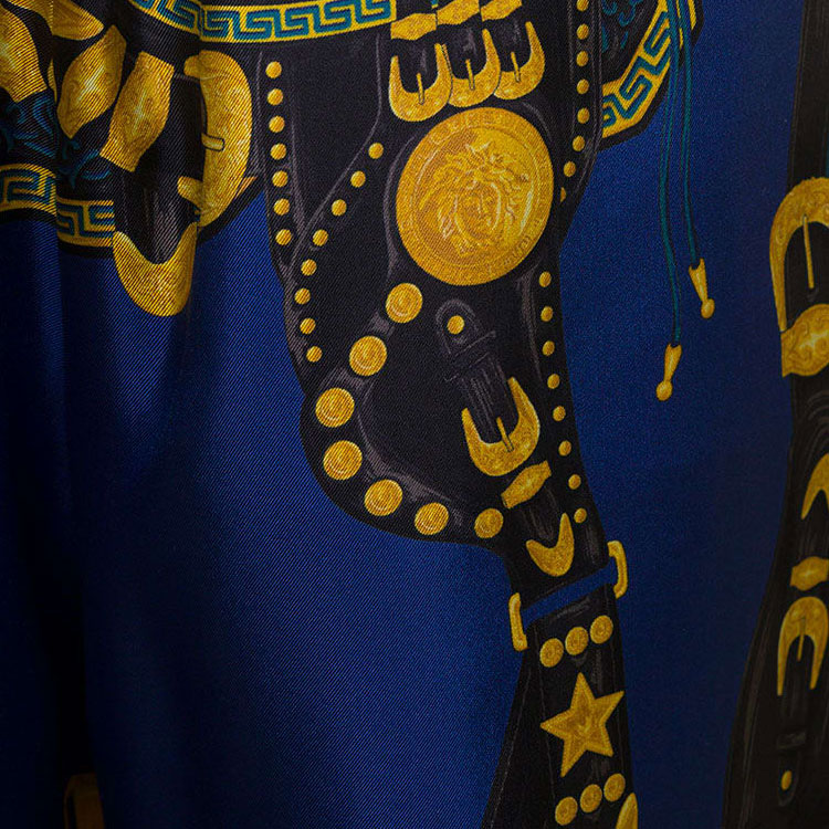 Purchase VERSACE FW23  Colorblock Print Mid-Rise Straight Casual Shorts Blue 1002476-1A07425-5U180