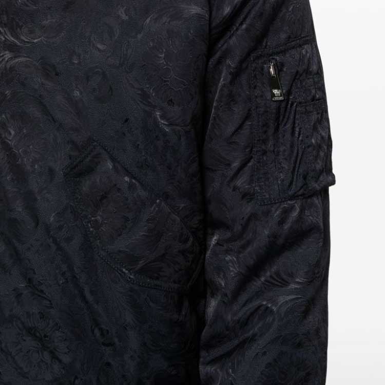 VERSACE FW23  Navy Embroidered Logo Casual Zip-Up Jacket 1013929-1A09826-1UI20 圖 6