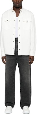 VERSACE FW23 Baju Putih Lengan Panjang dengan Kolar Tajam & Rekaan Poket 1013887-1A10032-1D110 Lookbook VERSACE FW23 Baju Putih Lengan Panjang dengan Kolar Tajam & Rekaan Poket 1013887-1A10032-1D110