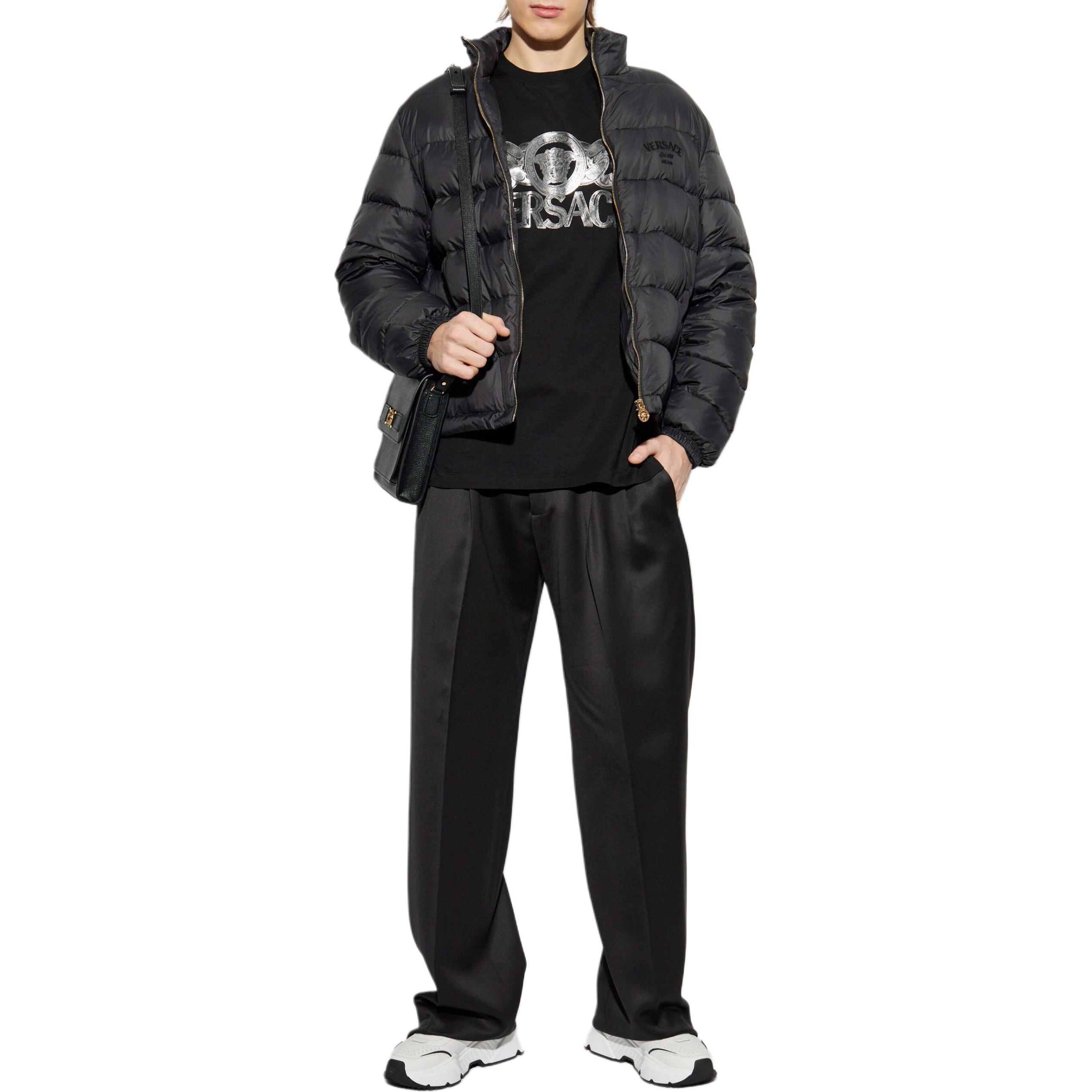 VERSACE FW24  Logo Embroidered Zip-Up Jacket Black 1013537-1A13711-1B000 圖 4