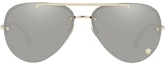 Lookbook Gafas de Sol Versace Aviador Doradas de Metal Unisex Edición para Parejas. VE223112526G