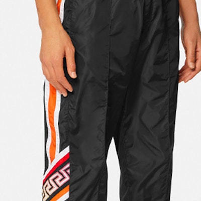 Versace Greca Pattern Elastic Waist Knit Joggers - Black 1001058-1A00709-6B120 Sizing Versace Greca Pattern Elastic Waist Knit Joggers - Black 1001058-1A00709-6B120