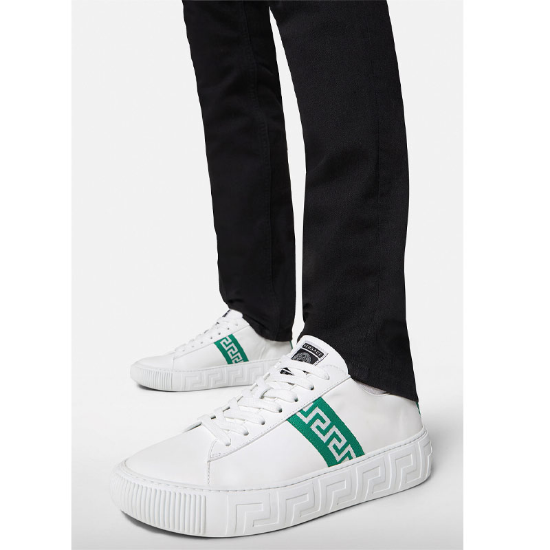 Shop Zapatillas Versace Greca 'Blanco Verde Brillante' DSU8404-1A00775-2W350