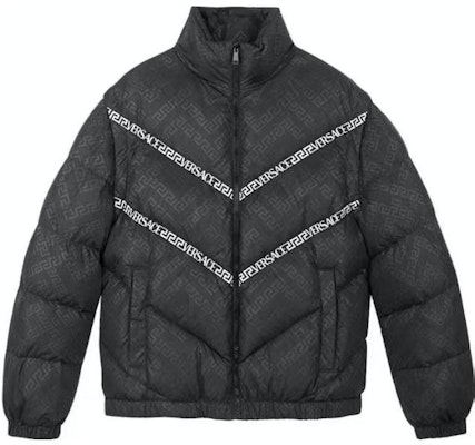 ヴェルサーチ メンズ グリークキー柄取り外し可能スリーブ付きダウンジャケット. 1002749-1A02017-1B000 Order ヴェルサーチ メンズ グリークキー柄取り外し可能スリーブ付きダウンジャケット. 1002749-1A02017-1B000