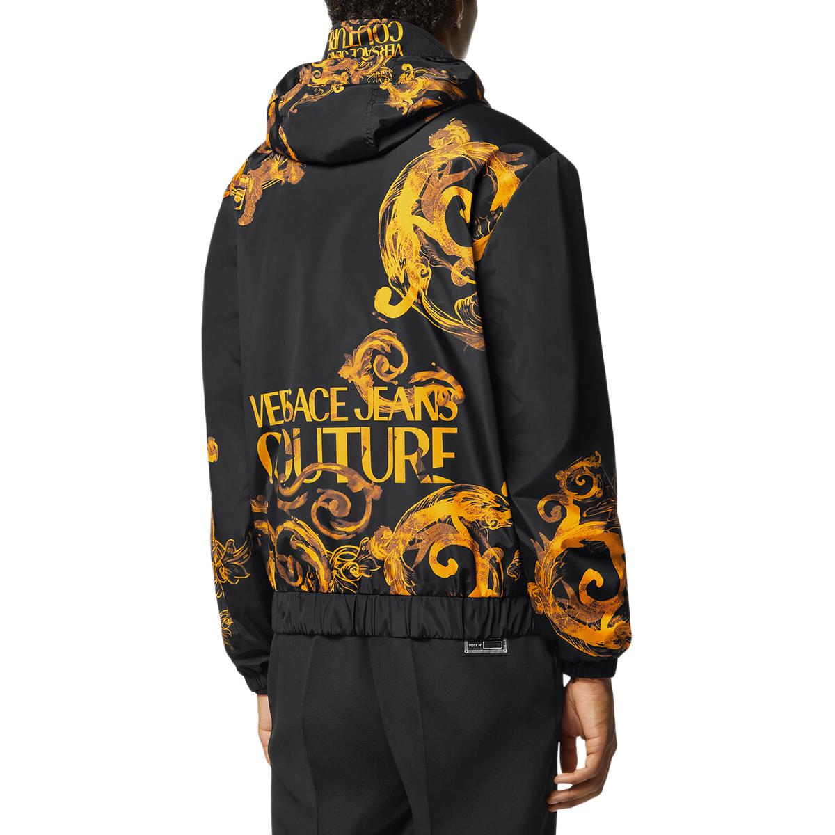 Shop Jaket Hoodie Resleting Versace Jeans Couture Hitam dengan Motif Grafis E76GAS406-ECQS86-EG89