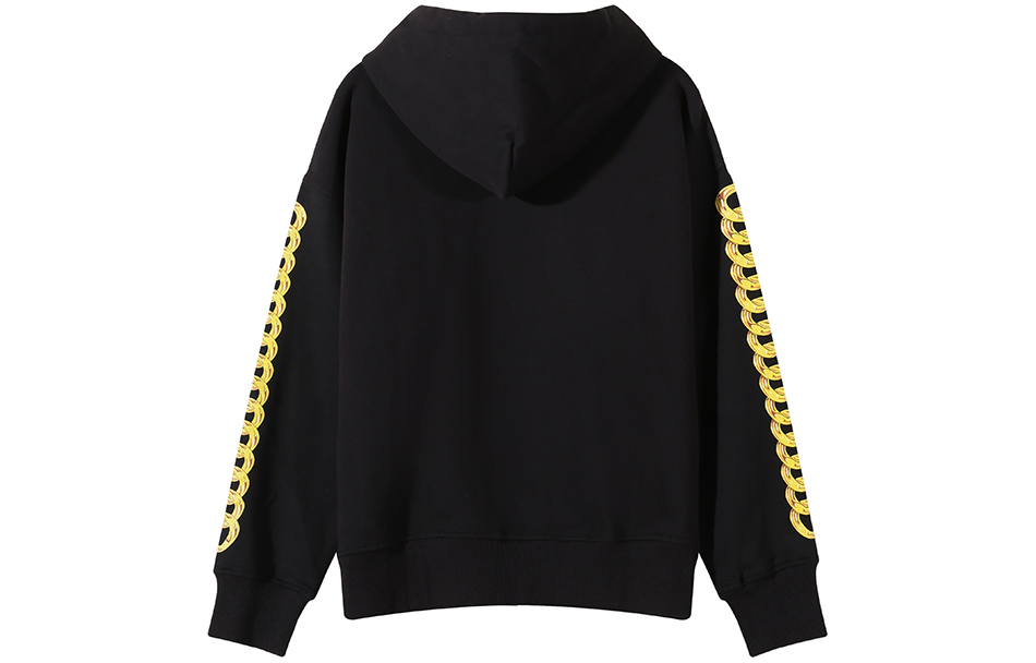 Lookbook 베르사체 진스 꾸뛰르 블랙 후디 SS24 로고 프린트 디자인. 75GAIF01-CF00F-G89