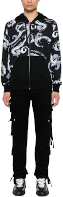 베르사체 진스 쿠튀르 블랙 패턴 후드 집업 재킷 77GAI3Z1-FS161-KJ2 Lookbook 베르사체 진스 쿠튀르 블랙 패턴 후드 집업 재킷 77GAI3Z1-FS161-KJ2