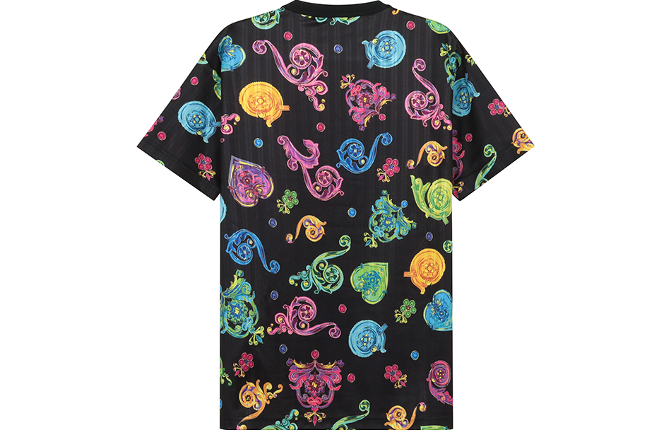 Lookbook VERSACE JEANS COUTURE All-Over Print Loose Crewneck T-Shirt Black B3GVB7R0-S0772-K68
