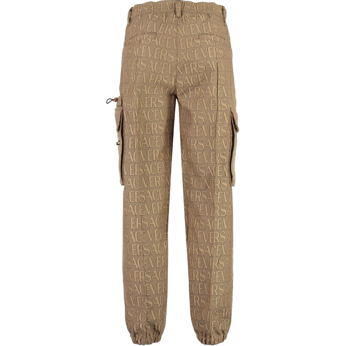 Lookbook ヴェルサーチ ジーンズ クチュール オールオーバープリント カーゴパンツ ベージュ メンズ 1010729-1A07649-2N740